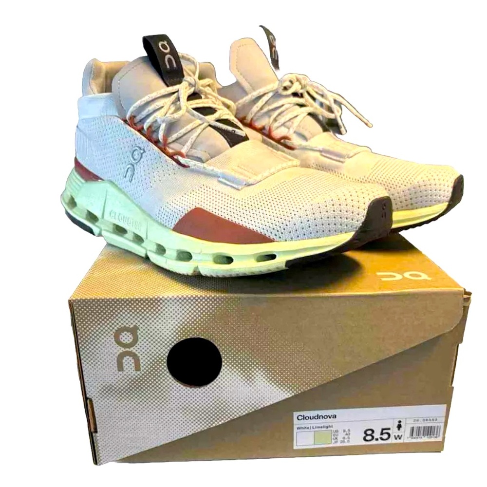 Like new size 8.5 Limelight/Eclipse On Cloud OC Womens sneakers